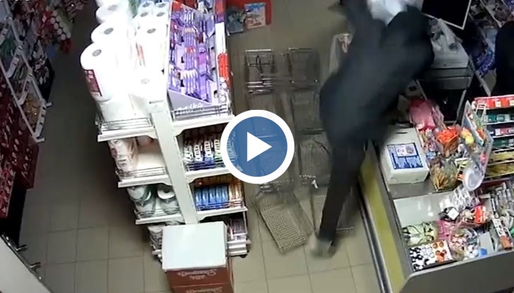 Задържаха 5-ма души за кражби от плевенски магазини