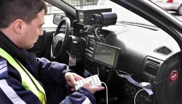 Предложението е да бъде изградена единна система и на границата чужденците да плащат глобата си Предложението е да бъде изградена единна система и на границата чужденците да плащат глобата си