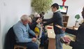 Кирил Балдев зарадва пенсионери в село Строево