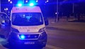 Кола се блъсна в бетонна стена на булевард "Липник"