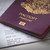 Вестник "Монд" пише за скандала с трафика на български паспорти