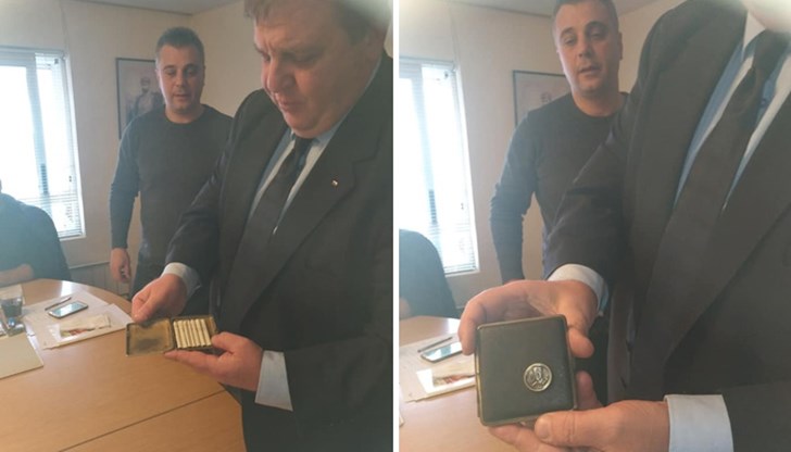 Табакерата е пълна с автентичен арменски тютюн