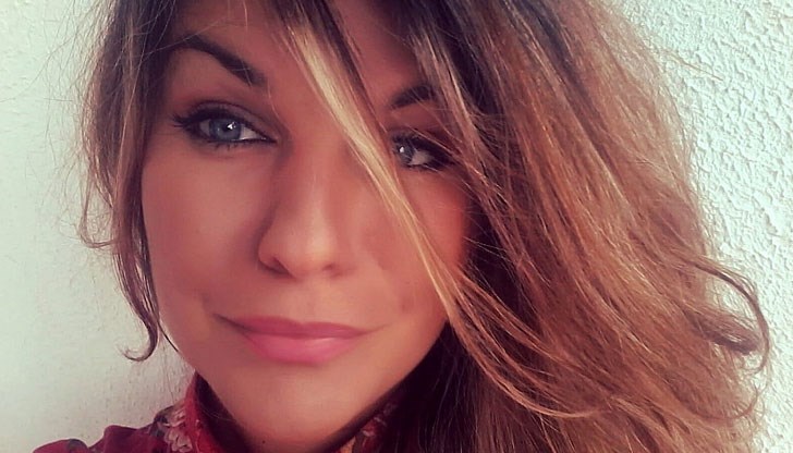 Вместо държавните институции да й окажат помощ, те се обърнали срещу нея и започнали да я разследват Вместо държавните институции да й окажат помощ, те се обърнали срещу нея и започнали да я разследват