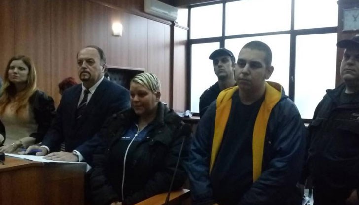 Майката и синът отнеха живота на 63-годишен мъж Майката и синът отнеха живота на 63-годишен мъж