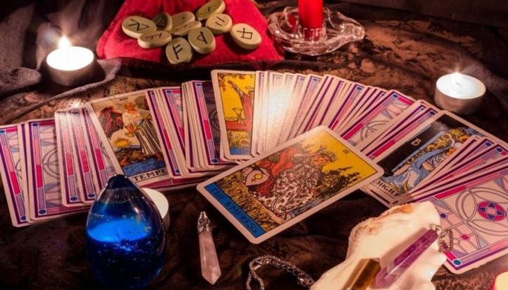 Какво съветват картите всяка една от зодиите