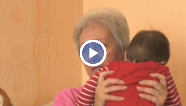 Над 600 деца, лишени от родителска грижа, ще посрещнат Коледа в институции