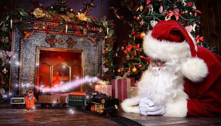 Пет са почивните дни за Коледа и четири за Нова година