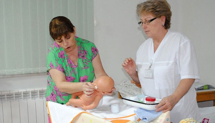 Лекциите са БЕЗПЛАТНИ и са отворени за всеки, който се интересува от темите – бременни мами, татковци, настоящи майки и бащи, и дори баби и дядовци Лекциите са БЕЗПЛАТНИ и са отворени за всеки, който се интересува от темите – бременни мами, татковци, настоящи майки и бащи, и дори баби и дядовци