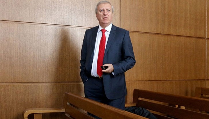 Прокуратурата е осъдена да плаща обезщетения заради загубения от нея процес за източването на "Кремиковци"