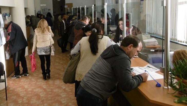 В този период вноските няма да може да се плащат с дебитни и кредитни карти на ПОС терминали в офисите на НАП