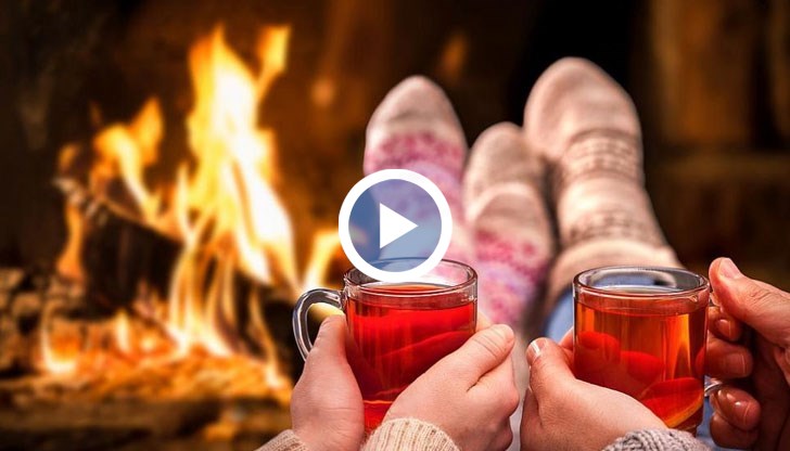 Насладете се на празниците с чаша ароматно греяно вино