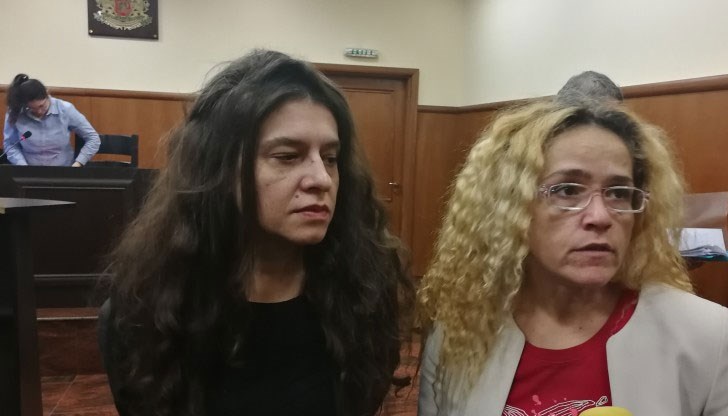 Казахте ли ми, че ако не напиша исканите от вас показания, съм труп, пита Биляна Петрова служителя на антикорупционната комисия Деньо Денев Казахте ли ми, че ако не напиша исканите от вас показания, съм труп, пита Биляна Петрова служителя на антикорупционната комисия Деньо Денев