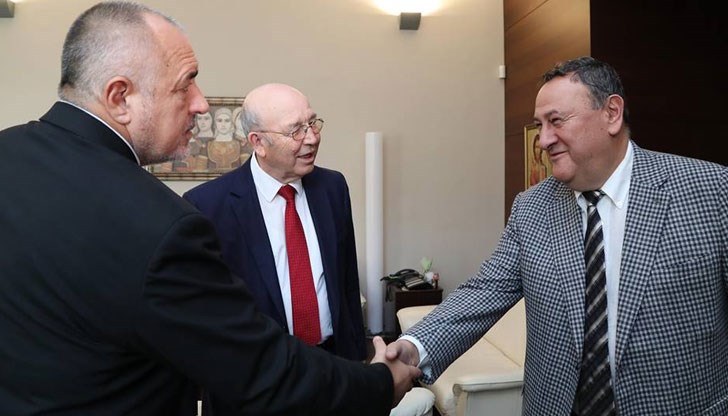 Боклуци долни, не наядохте се! Боклуци долни, не наядохте се!