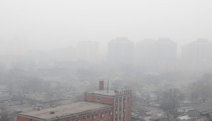 Безветрие и токсичен смог в големите градове