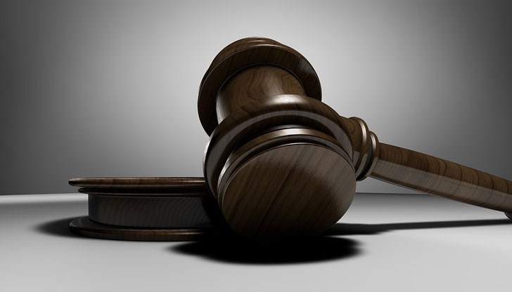 Обвиненията са за умишлена безстопанственост в особено големи размери Обвиненията са за умишлена безстопанственост в особено големи размери