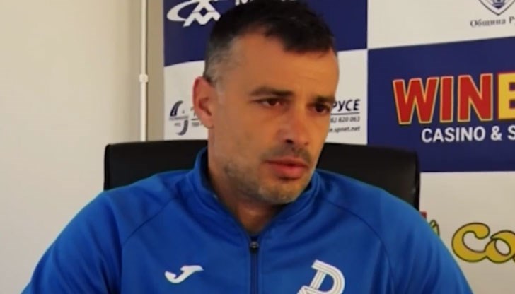 Треньорът на Дунав обясни защо не е говорил пред медиите