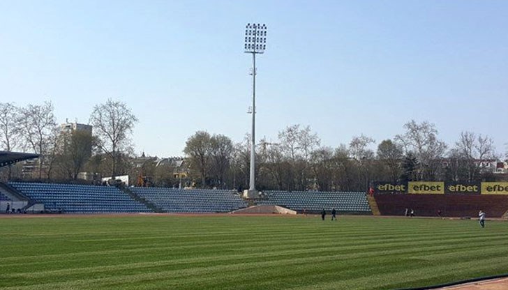 Причината е пожар на стадиона в Русе