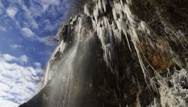 Ледена красота в кюстендилското село Полска Скакавица