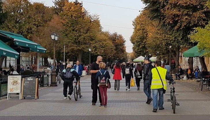 Делът на жените е значително по-нисък Делът на жените е значително по-нисък