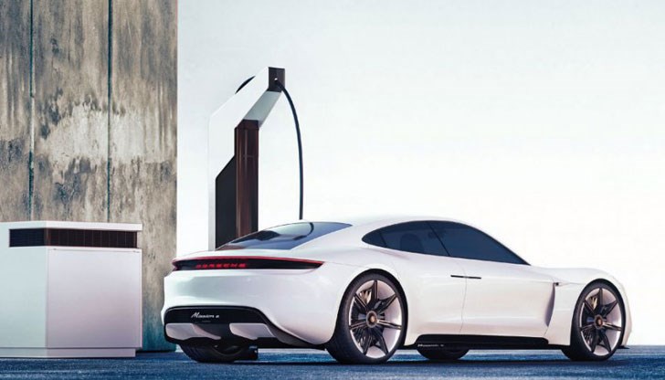 За да добиете представа ще споменем, че сегашните станции за зареждане на ЕV автомобили изискват между три и четири пъти повече време