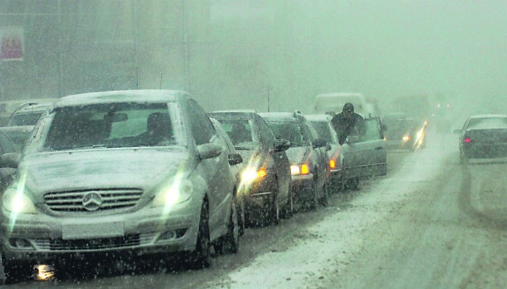 Опашката е поне 15 километра Опашката е поне 15 километра