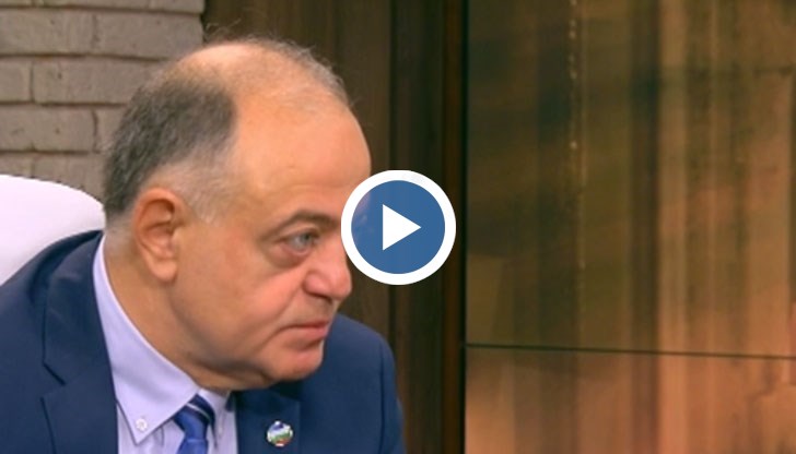 Явно не могат да намерят кандидатура, за която президентът да подпише указ