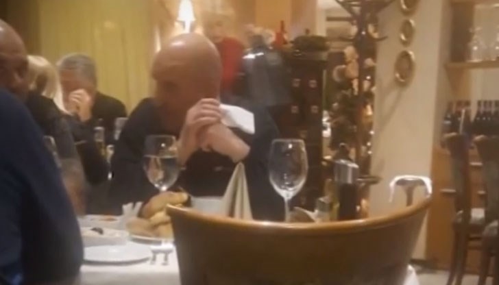 Преди два дни бившият кмет на село Галиче беше заснет да вечеря в столичен ресторант във видимо добро състояние