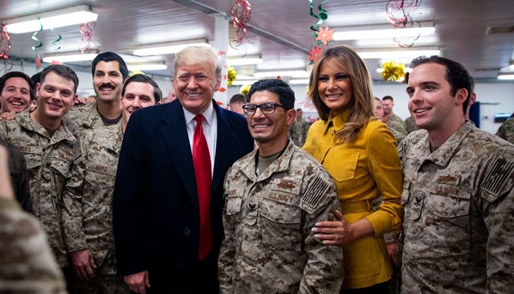 Тръмп изненадващо пристигна в Ирак