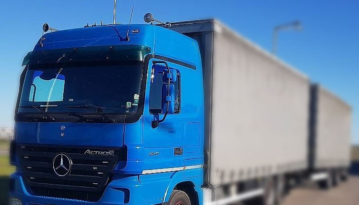 Той се съгласил да я закара до Румъния, но останал без портмонето си