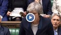 Тереза Мей оцеля при вота на недоверие