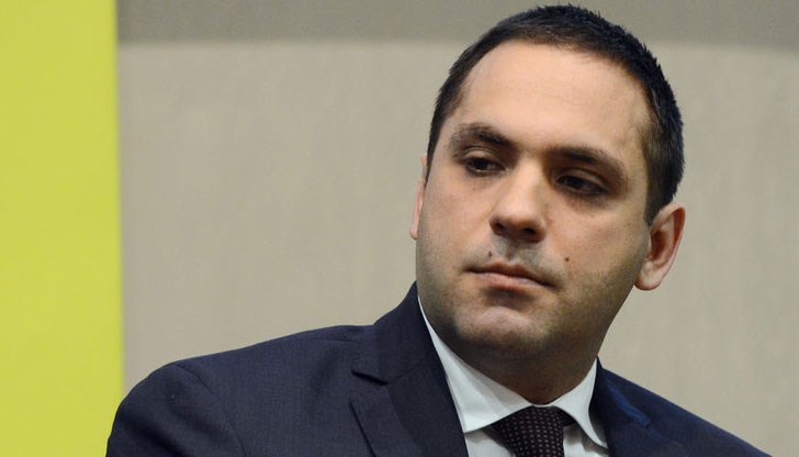 Министърът на икономиката Емил Караниколов ще внесе предложение в кабинета