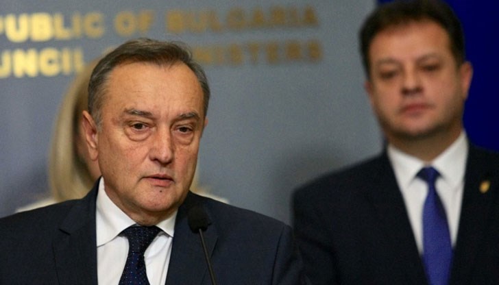 До дни ще могат да се купуват винетки чрез банкомат До дни ще могат да се купуват винетки чрез банкомат