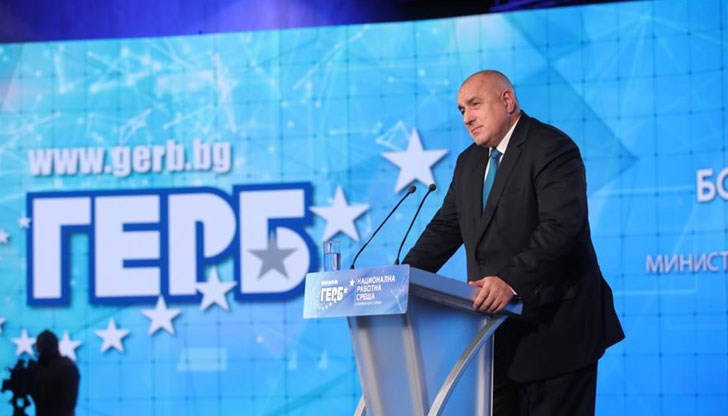 Любовта между ГЕРБ и българския избирател напомня за онзи виц, в който жената, заловена с любовника си, казала на измамения съпруг: Скъпи, ти не ме обичаш вече - вярваш на очите си, а не на това, което ти казвам