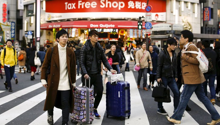 Налогът ще бъде включен в цената на самолетните или круизни билети