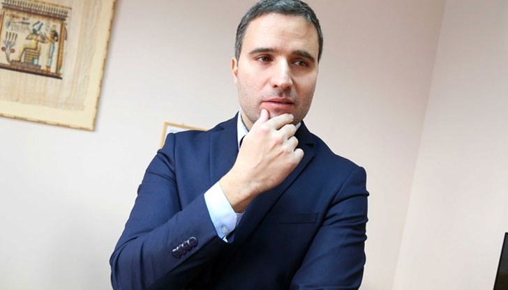 Има тотално неразбиране относно авторските права от страна на собствениците на обекти, които се озвучават с музика, обяснява Мехти Меликов Има тотално неразбиране относно авторските права от страна на собствениците на обекти, които се озвучават с музика, обяснява Мехти Меликов