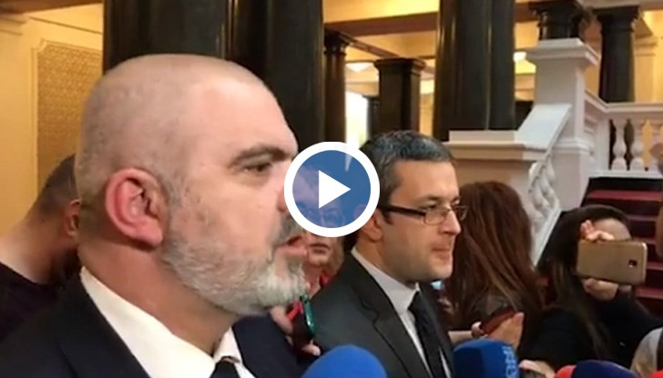 Отказваме да вярваме на фалшивите ѝ новини