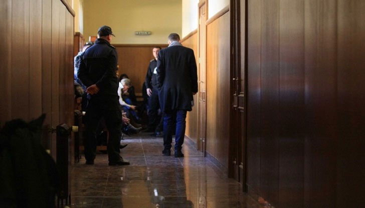 Новите обвинения са свързани със съдбата на военния завод „Дунарит” и битката за неговата собственост