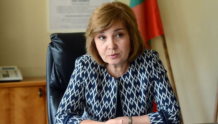 Правителството вдигна заплатата на Галя Димитрова