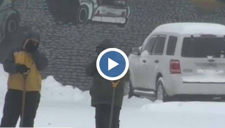 Студен атмосферен фронт обхвана големи части от Съединените щати и Канада