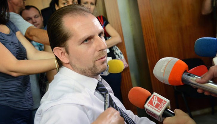 Александър Ангелов е крайният бенефициент на офшорката „Виафот“ (Viafot Ltd.), регистрирана на Британските вирджински острови