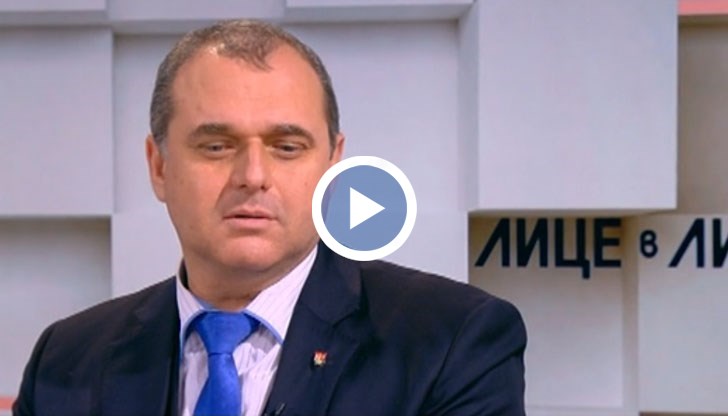 Депутатът заяви и че ВМРО не е водило разговори с нито една политическа формация извън кръга на "Обединени патриоти"