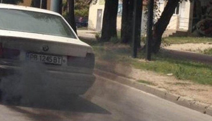 Старите коли, които нямат катализатори или пушат повече от нормалното, ще попадат под ударите на закона Старите коли, които нямат катализатори или пушат повече от нормалното, ще попадат под ударите на закона
