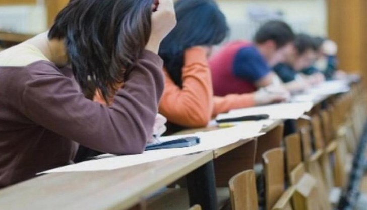 Изпитите след 7-ми клас няма да бъдат заедно с държавните зрелостни изпити