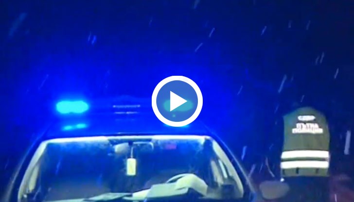 Мъж загина, след като колата му изхвърча от пътя и падна в пропаст