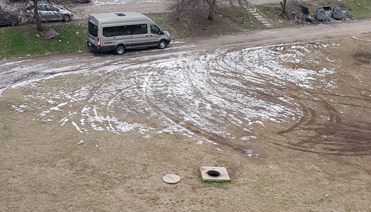 Чакаме да падне някой в шахтата