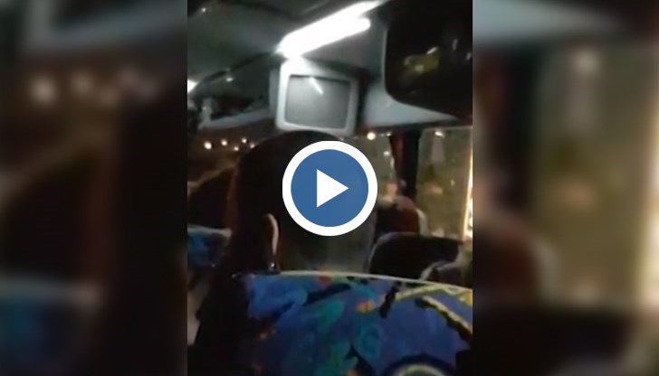 Чакали са ферибот цял ден, но такъв не е имало