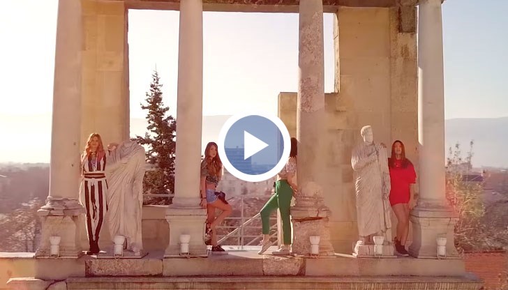 Хитът на четирите момичета изпреварва големи световни изпълнения на певци като Рита Ора и Дуа Липа