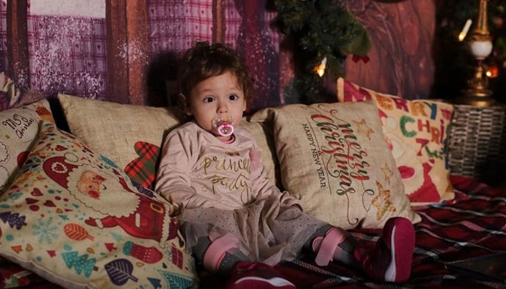 Момиченцето от Русе вече се лекува в клиника в Турция