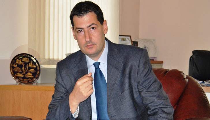 Днес вместо да се радваме, че пишем културния афиш на Европа, с ужас в очите гледаме стряскащите харчове само за откриването на "Пловдив 2019"