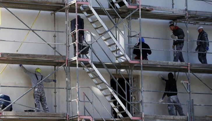 За срок от 3 години